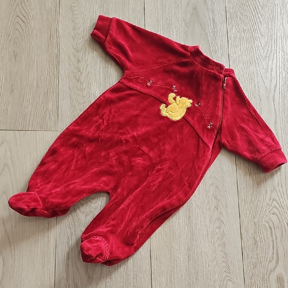 Vintage Disney Winnie The Pooh Velour Velvet‎ Footed Sleeper, 3 Months